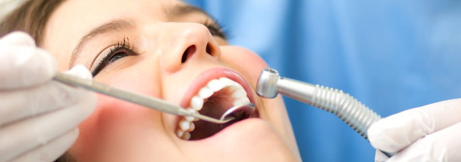 Лечение зубов с применением веселящего газа
