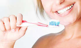 Ежедневно чистите зубы 2 раза: утром и вечером